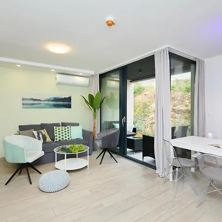 Hedera Estate, Hedera A12 아파트 *