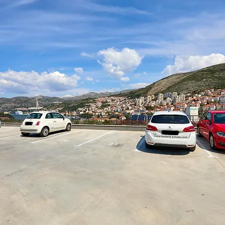 アパート Hedera Estate, Hedera A12 ドゥブロブニク